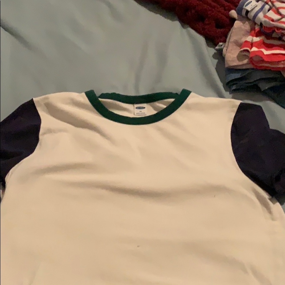 Cropped tee